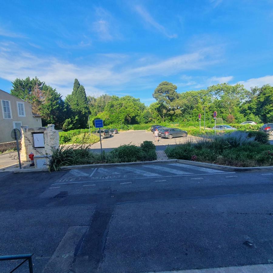 Agréable maison 4/6 personnes parking gratuit Sauvian Exterior foto